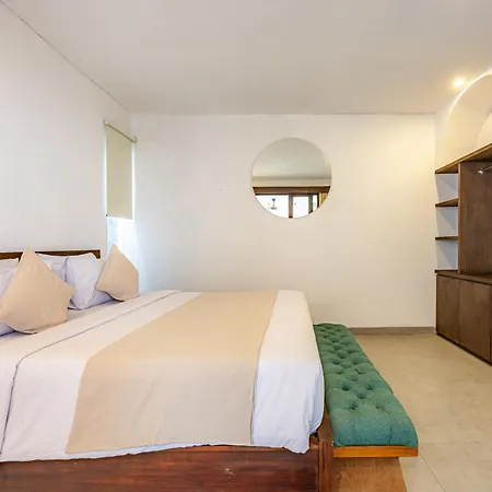 Apple Villa & Suite Seminyak Exterior photo