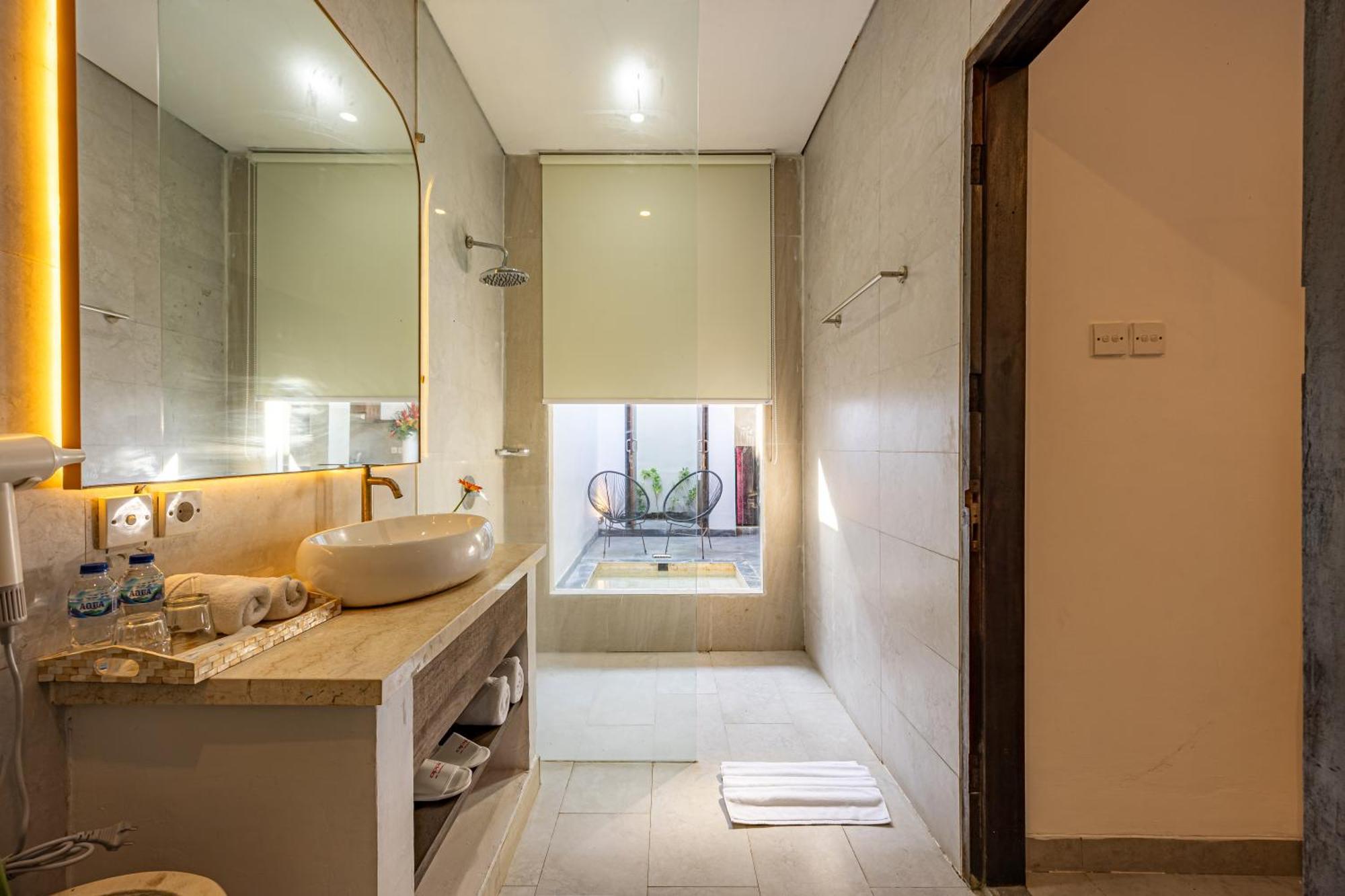 Apple Villa&suite 4*
